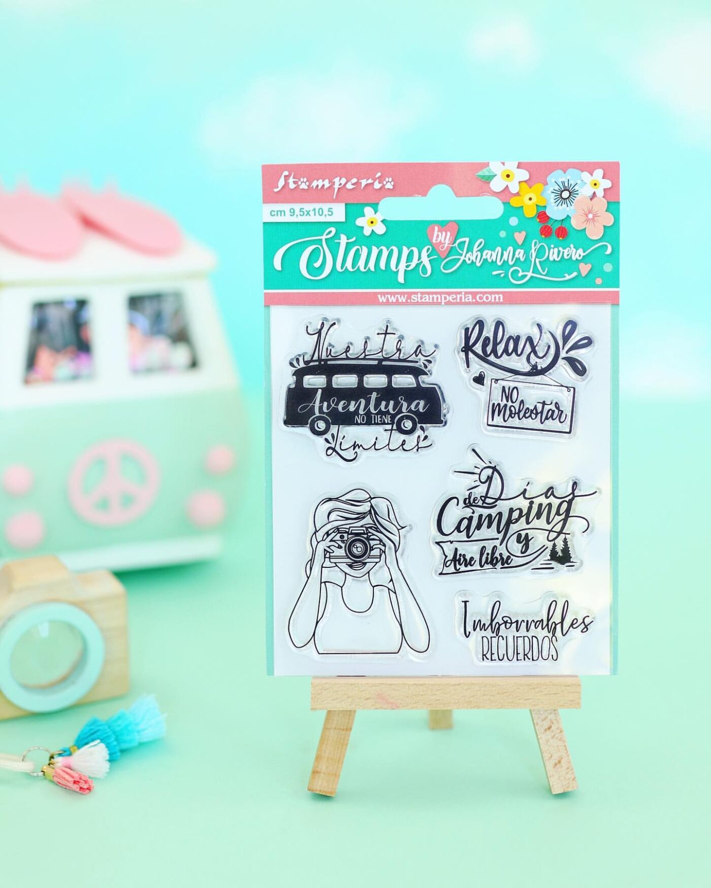 sello camping AIRES DE LIBERTAD Johanna Rivero colección papeles scrapbook 2019 La esquinita del scrap sellos die cuts herramientas 1