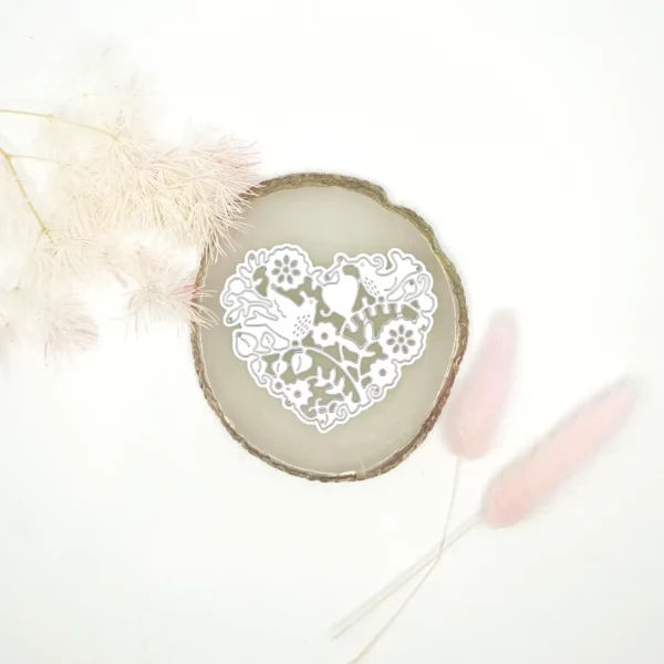 049019 corazón con pájaros y flores
