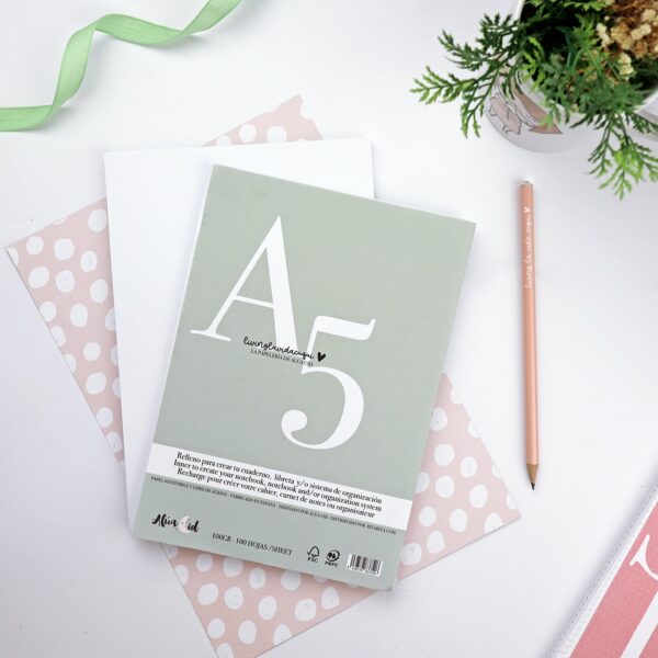 relleno libreta A5 liso Alúa Cid scrapbooking La esquinita del scrap México