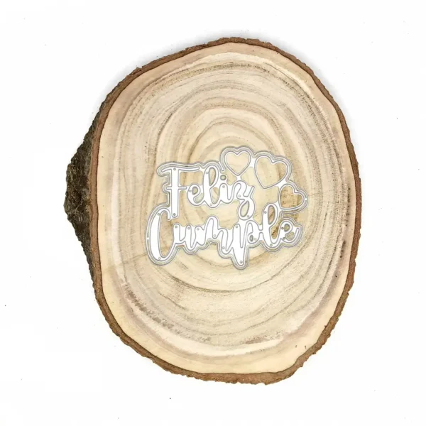 Troquel texto “Feliz Cumple” con corazones y doble capa; 105 × 80 mm; suaje compatible con Big Shot para scrapbooking y tarjetería