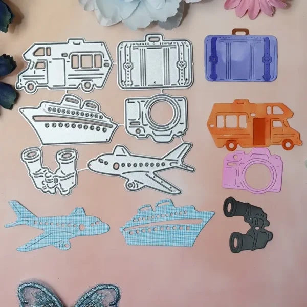 Troquel suaje de elementos de viaje 55x27 mm avión, barco, maleta y cámara para proyectos de vacaciones