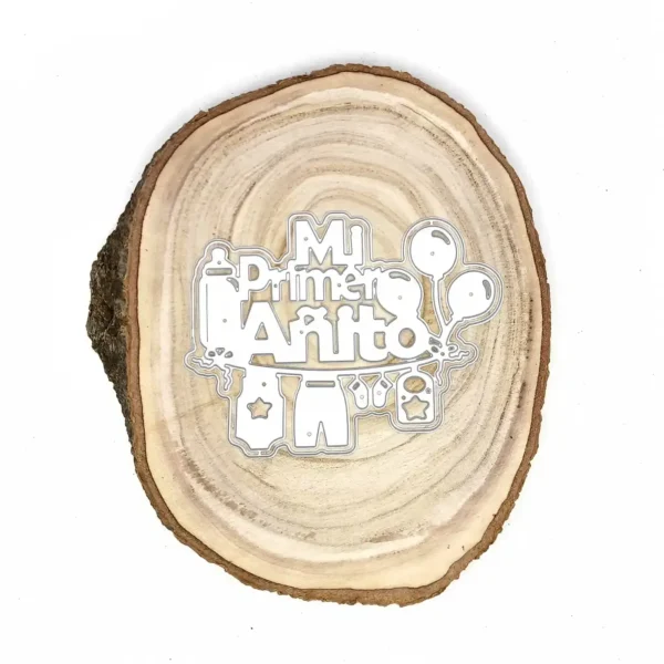 Troquel Mi Primer Añito con globos; tamaño 127×100 mm; ideal para toppers e invitaciones de primer cumpleaños; compatible con Big Shot