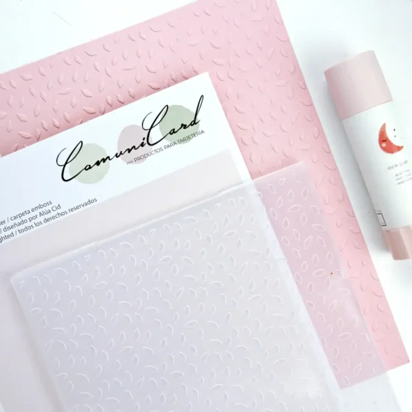 carpeta de embossing pétalos Alúa Cid scrapbooking La esquinita del scrap México 1