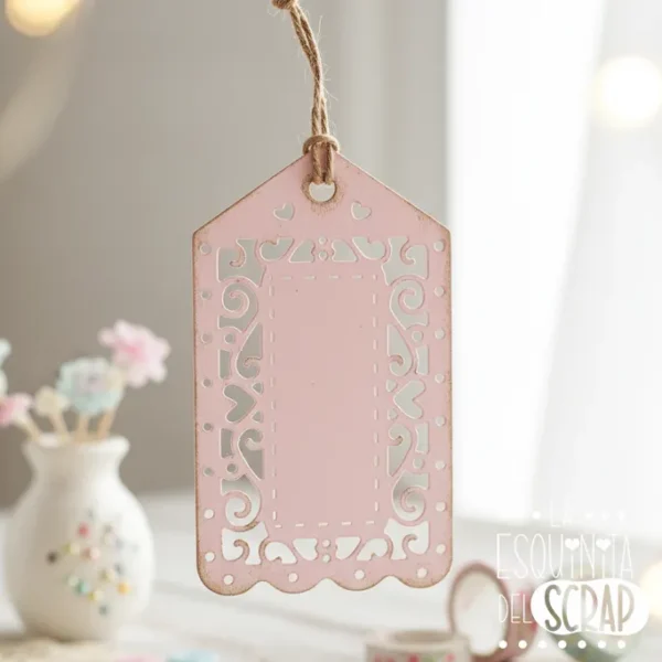 troquel suaje tag etiqueta con borde decorado y doble capa ejemplo