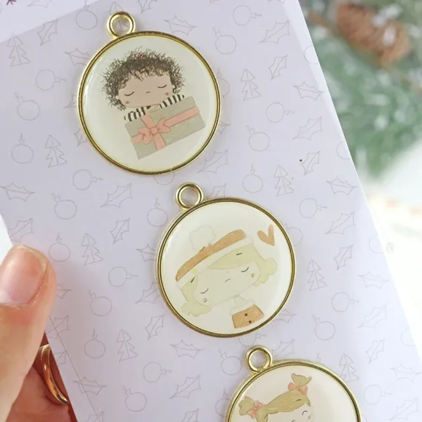 set de charms metálicos colección Ohana en diciembre Alúa Cid scrapbooking 3