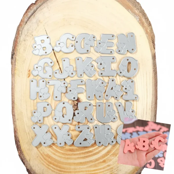 Troquel alfabeto con corazones de 38x50 mm la letra M para títulos y decoraciones de scrapbooking